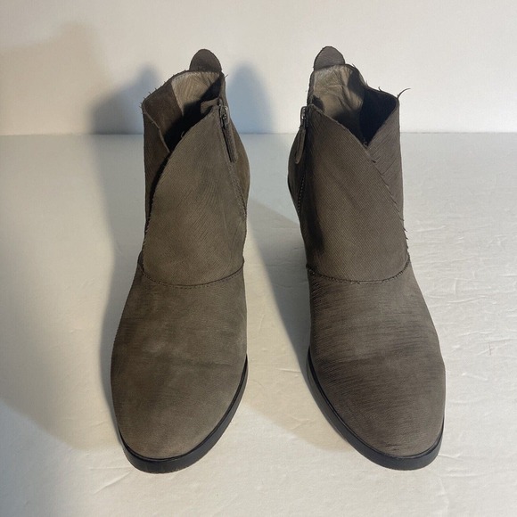 Eileen Fisher Heeled Ankle Boots 8.5 Side Zipper Neutral Vero Cucio Leather - Picture 5 of 16